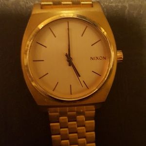 Nixon rose gold unisex watch